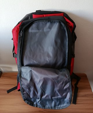 Mochila 60L Impermeable Senderismo y Viaje - Nueva