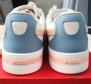 Zapatillas Puma Blancas y Azules
