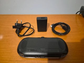 PS Vita Fat Wi‑Fi | Sony | con Caricabatterie