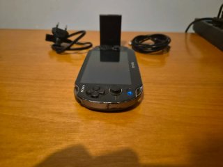 PS Vita Fat Wi‑Fi | Sony | con Caricabatterie