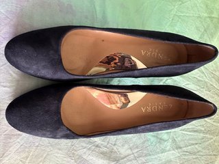 ZapatosZendra Basic Mujer Azul Marino y Dorado