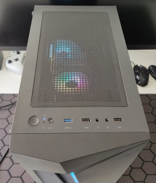PC GAMING COMPLETAMENTE NUEVO - RYZEN 3 - 16GB