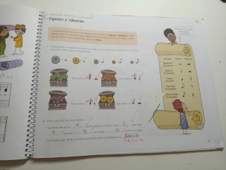 Libro de música Anaya