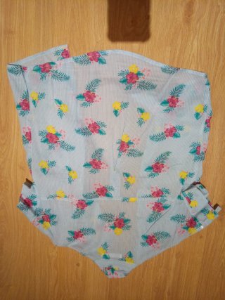 Camisa manga corta estampada flores