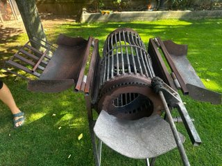 Asador de pimientos con quemador de gas