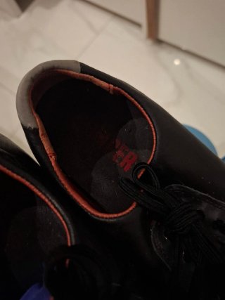 Náuticos Camper Negro y Rojo