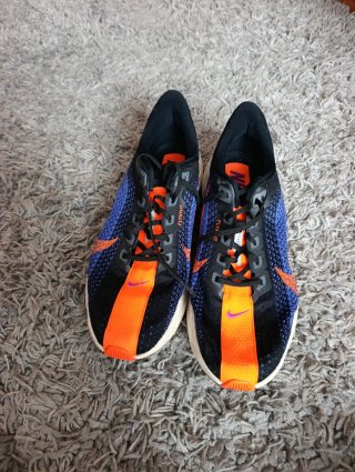 Zapatillas Nike Flyknit Azules y Naranjas