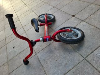 Bicicleta Chicco Red Bullet sin pedales
