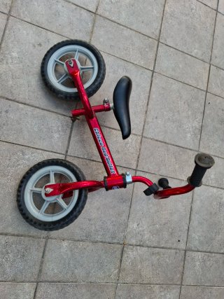 Bicicleta Chicco Red Bullet sin pedales