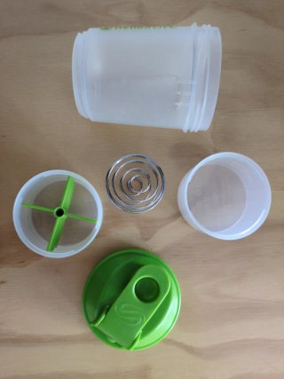 Herbalife shaker Verde y Transparente