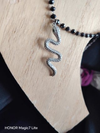 Collana Snake