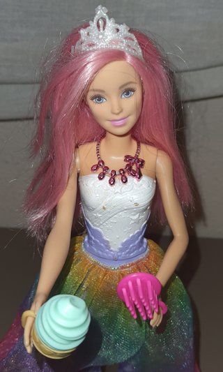 Barbie Dreamtopia Unicornio con Luz Mattel FXT26