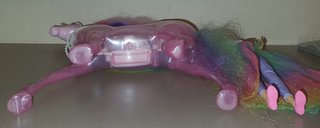 Barbie Dreamtopia Unicornio con Luz Mattel FXT26