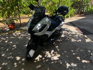 Honda ADV 350 Maxi Scooter