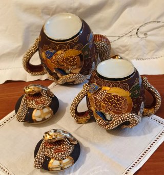 Set teiera e zuccheriera Dragonware vintage