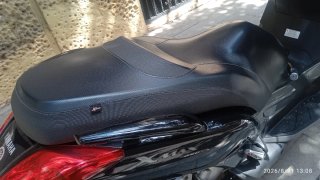YAMAHA XMAX 250i Negra