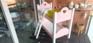 Literas de madera para muñecas