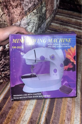 Mini Máquina Coser SM-202A