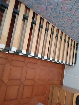 2 Colchones y somiereres Flex 90x190.