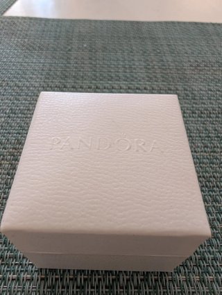 Charm Pandora Azul y Plateado con Caja