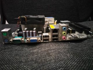 ASRock 960GC-GS FX + ATHLON II + 4GB DDR3