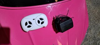 Coche eléctrico infantil rosa