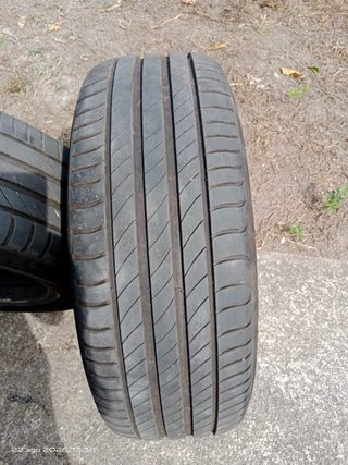 4 Llantas Audi con Neumáticos Michelin