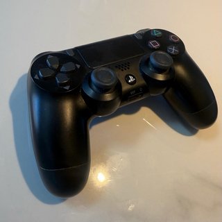 Playstation 4 Slim + Controller + Call of Duty