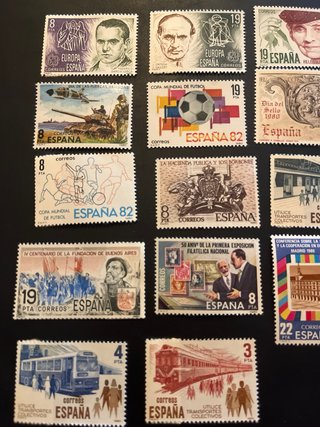 España 1980 24 sellos nuevos