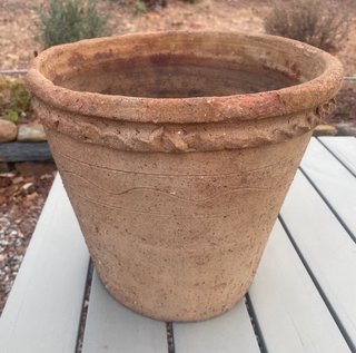 Macetas de barro antiguas