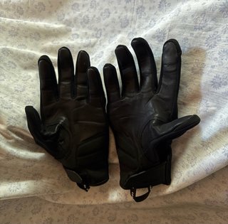 Guantes Moto Revit SEESOFT