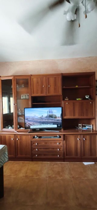 Mueble salón madera maciza