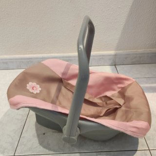 Maxi Cosi con Bebé Muñeco