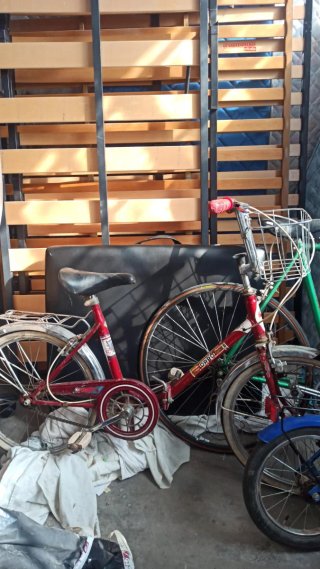 Se vende Bicicleta roja vintage 100€