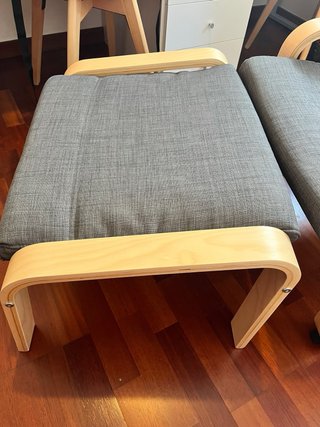 Sillón y reposapiés poäng Ikea.