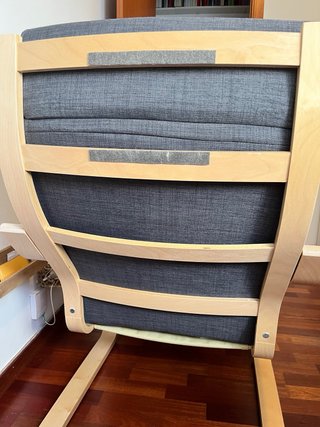 Sillón y reposapiés poäng Ikea.