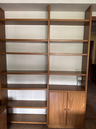 Mueble de salón de madera