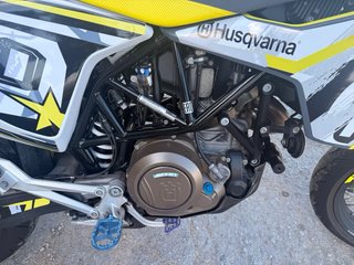 Husqvarna 701 Supermoto 2022
