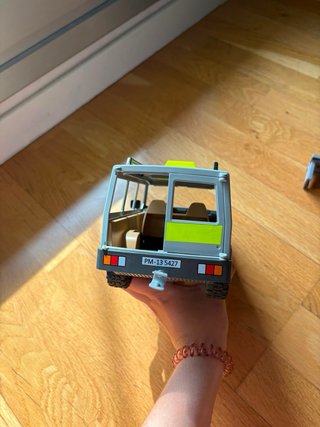 Coche Playmobil Médico Montaña