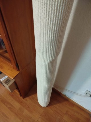 Columna trepadora para gatos