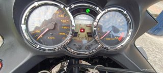 Suzuki V-Strom 650 DL Negra