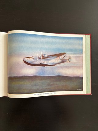 Libro Ilustrado de 1943 - Famosos Aviones y Vuelos