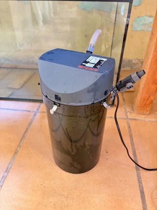 Acuario 200L + equipo