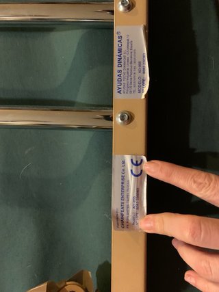 Barriera pieghevole per letto per anziani. AD-955