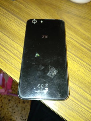 ZTE Blade A506 Negro