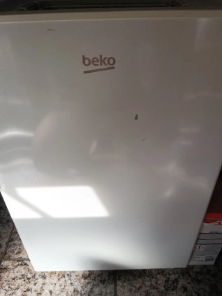 Congelador Beko blanco buen estado