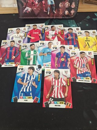 Panini Adrenalyn XL LaLiga 25/26 - 12 Ampliación