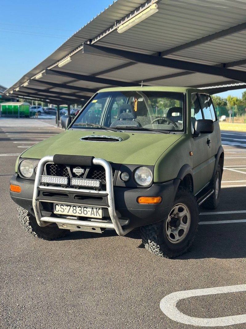 Nissan Terrano II 1997 - foto 1