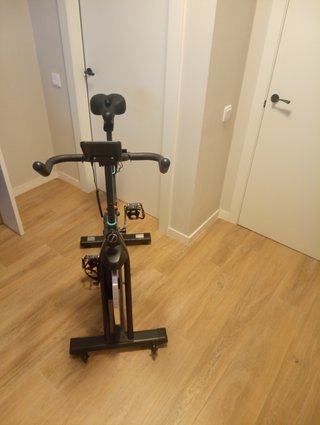 Bicicleta Estática Toputure TBE_C3