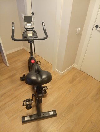 Bicicleta Estática Toputure TBE_C3